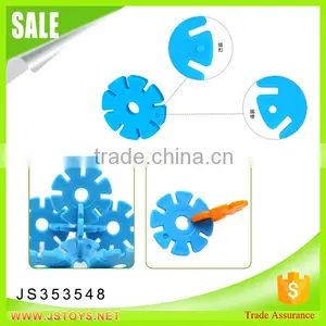 Creative DIY Toys 4.1cm Snowflakes Plastic Building Blocks for Kids thumbnail-2