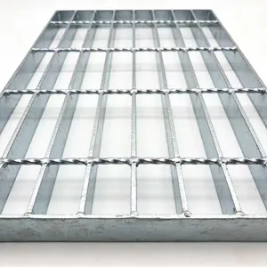High-quality Hot-dip Galvanized Serrated Steel Grating, Durable, Outdoor-grade Carbon Steel, ISO-certified Industrial Design. thumbnail-3