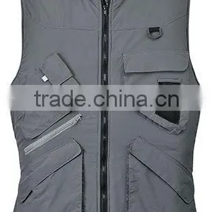 Outdoor Men's Body Warmer thumbnail-1