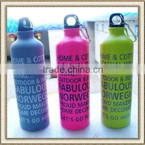 Stainless Steel Sports Bottle With Carabiner Lid 750ml thumbnail-1