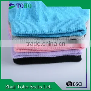 Factory Direct Sale Soft Breathable Yoga Socks thumbnail-5