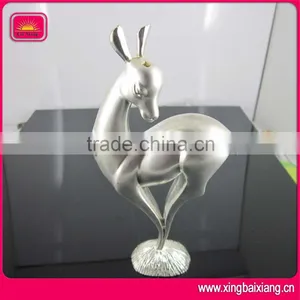 3D Silver Metal Homdecor Sculpture thumbnail-1