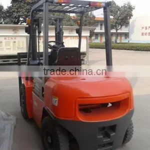 Forklift 3 Ton, Diesel Engine, Tyre 28X9-15/6.5-10, Lifting Height 3m, Fork 1070mm thumbnail-4