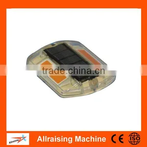 4 LED Solar Plastic Road Stud With Double Reflective thumbnail-5