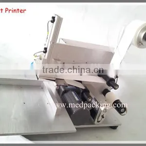 LT-60 Semi-automatic Flat Labelling Machine for Flat Surface thumbnail-3