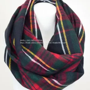 Winter Checked Acrylic Infinity Circle Loop Scarf China Supplier thumbnail-3