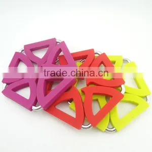 Thick Silicone Hot Pot Pads With Big Hardware thumbnail-4
