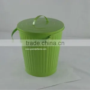 Garden Hose Big Green Metal With Lid Bin thumbnail-1