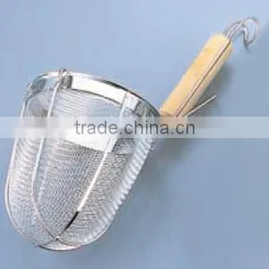 SUS304 Stainless Steel Wooden Handle Ramen Strainer Noodle Strainer for Udon thumbnail-1
