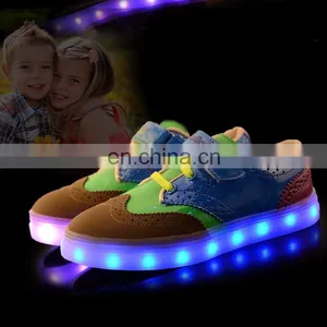 Wholesale Fashion Cool Casual Shoes uk Brogue Shoes USB Charge Children Kids Led Shoes Sneakers for Boys Girls thumbnail-1