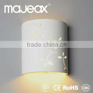 European White Gypsum Plaster Bedside 40W Wall Sticker Lamp thumbnail-1