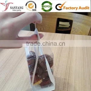 Clear Plastic PVC Food Safe Small Dessert Cookies Packaging Box With Paper Handle thumbnail-3