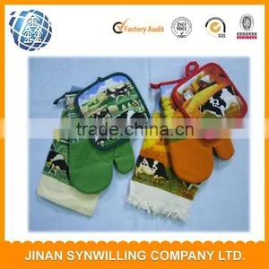 Lengthened Microwave Oven Gloves Mitts Cotton Baked Kitchen Gloves thumbnail-1