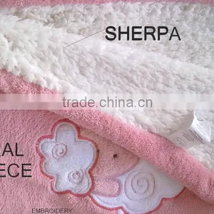 Manufactory Wholesale Home Designs Home Textile 100% Polyester Coral Fleece Fabric Blanket Cheap 2 in 1 Pillow Blanket thumbnail-6