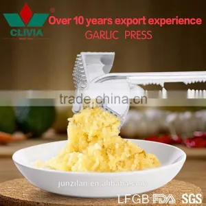 YS-6 3 In1automatic Nut Cracker thumbnail-5