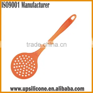 Food Grade Silicone Kitchen Cooking Skimmer With Stainless Steel Plastic Handle thumbnail-6
