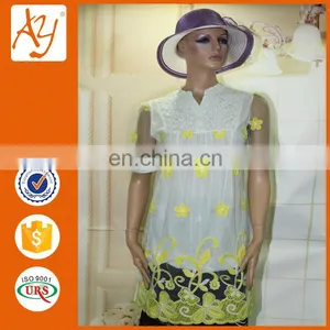 Latest Net Embroidery Lace Blouse Designs thumbnail-4