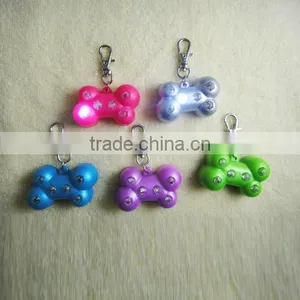 Pet Dog Safety LED Collar Pendant Tags Bone Flashing Blinking Glow Light thumbnail-3