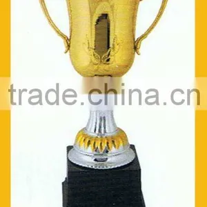 Plastic Trophy/HB4057 thumbnail-1