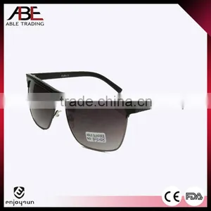 Special Designed Fashion China Private Label Sunglasses thumbnail-1