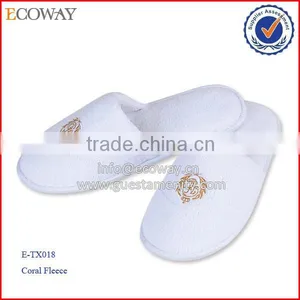 Factory OEM Disposable Wholesale Luxury Indoor/Hotel Slipper thumbnail-1