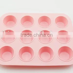 12 in 1 Silicone Baking Cake Moulds thumbnail-1