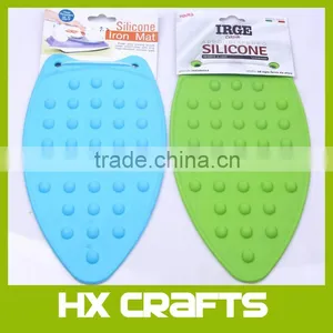 Amazon Hot Sell High Quality Hot Protection Rest Pad Mat Underlay Cover Helpers Safe Surface Silicone Iron Mat thumbnail-2