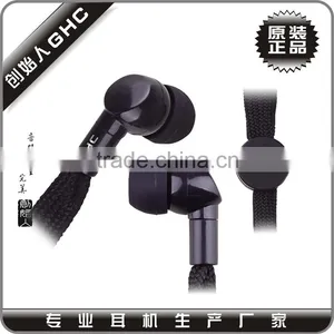 Braided Cable Earphone With Super Bass Sound Quality Free Samples Offered thumbnail-1