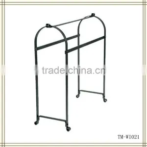 Iron Art Quilt Rack thumbnail-1