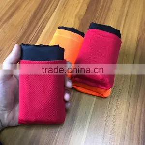 Wholesale Outdoor Waterproof Picnic Mat Foldable thumbnail-6