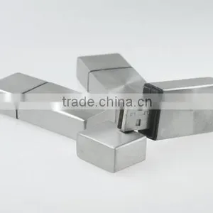 8 Years of Experience in Production Metal Usb Falsh Drive With Gold and Silver Colour thumbnail-4
