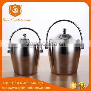 Stainless Steel Wine Beer Ice Bucket With Lid thumbnail-2