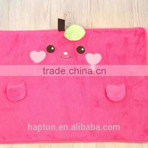 Lovely Cartoon Embroidery With Anti-slipping Back Apple Design Children Mat thumbnail-1