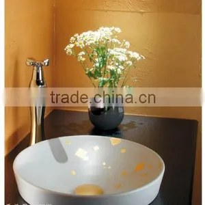Japanese Ceramic of Original KAKUDAI Basin thumbnail-1