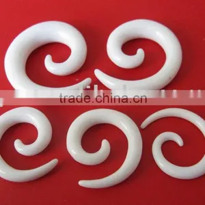 Body Jewelry->Acrylic White Ear Expaner thumbnail-1