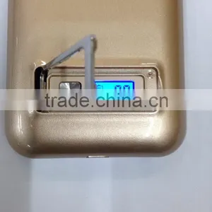 Contemporary Stylish Case With Detachable Battery thumbnail-6