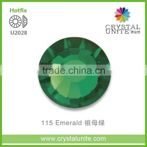 U2028 Emerald Crystal Unite Optimal Hot Fix Rhinestone thumbnail-1