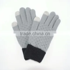 Knit Touchscreen Gloves With Conductive Fingertips for Use With All Touchscreen Electronic Devices thumbnail-1