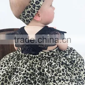 Wholesale Lace Fultter Sleeve Baby Girl Pom Pom Romper Leopard Print Childrens Dresses thumbnail-3