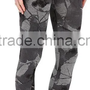 Custom Women's Printed Wholesale Sublimation Camo Sports Gym Legging Sexy Yoga Pants Gym Wear thumbnail-3