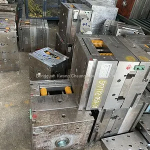 Customized Plastic Mould Making Bottle Cap Injection Mold thumbnail-2