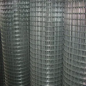 PVC Coated Welded Wire Mesh Rolls for Fencing and Construction 5-10 Years Lifespan thumbnail-4