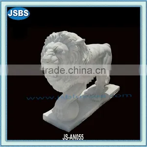 White Marble Lion Statue thumbnail-1