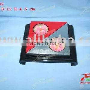 Lacquer Candle Holder Set thumbnail-1