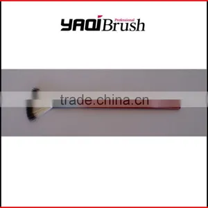 Pink Wooden Handle Fan Makeup Brush thumbnail-3