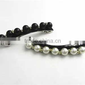 Beautiful and Easy Fashionable Pearl Hair Accessories thumbnail-4
