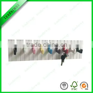 Piano Design Wooden Short Hook Hanger thumbnail-1