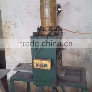 Powder Filling Machine for Fireworks Pyrotechnics Rocket thumbnail-3