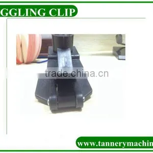 Toggling Clips in Plastic thumbnail-4