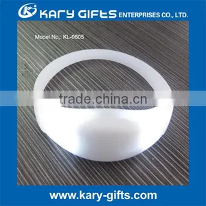 Customized Logo Sound Activated LED Glow Wristband Lighting LED Silicone Bracelet thumbnail-1